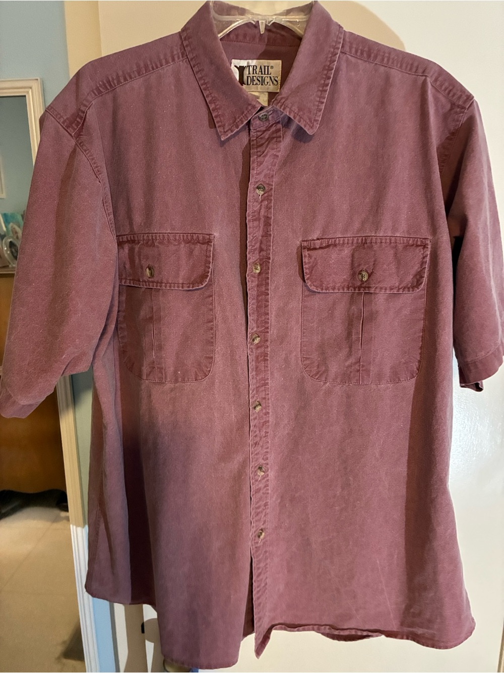 Men’s Short-Sleeve Button-Down Shirt in Dusty Mauve